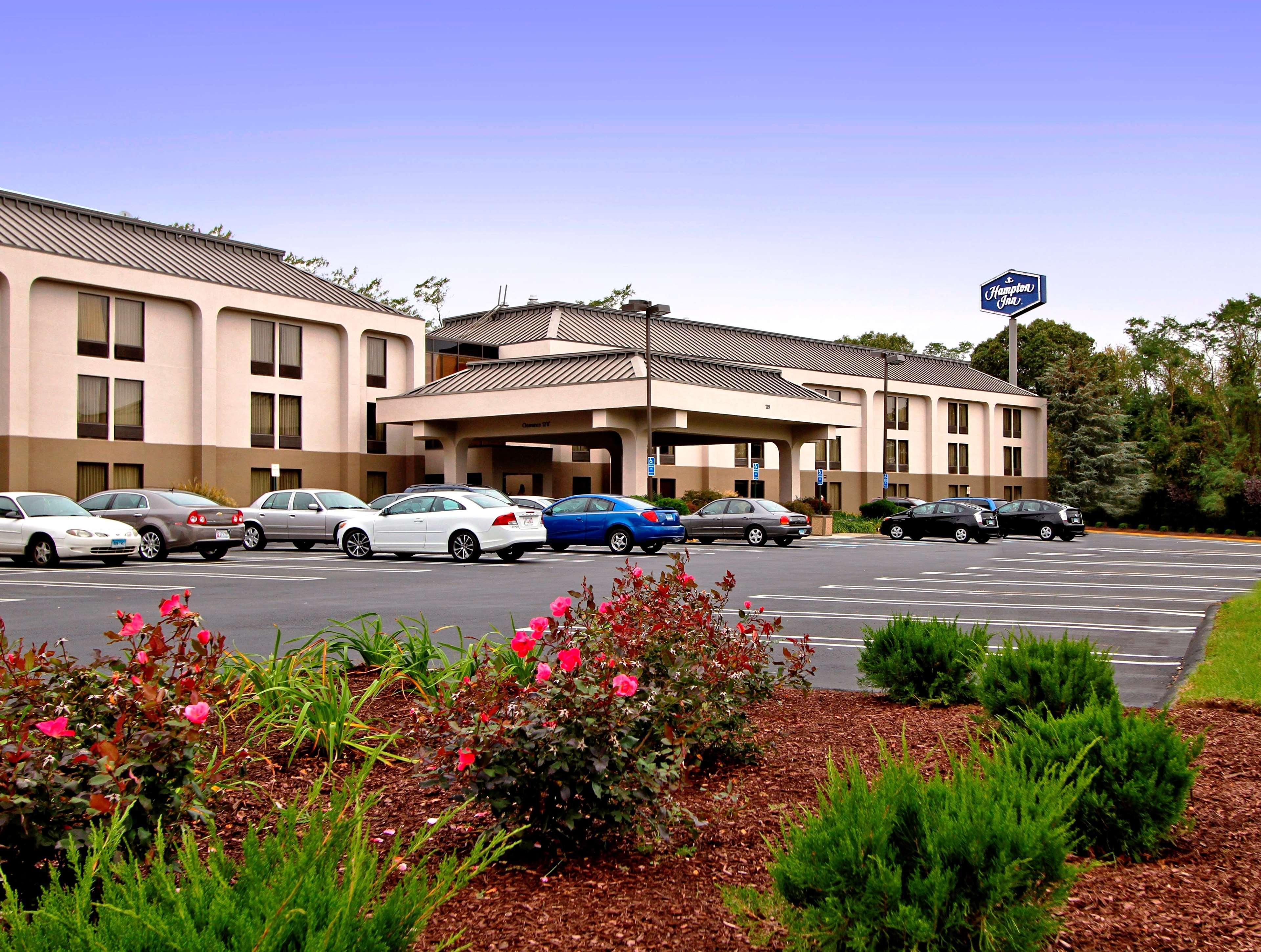 Hampton Inn By Hilton Milford Buitenkant foto