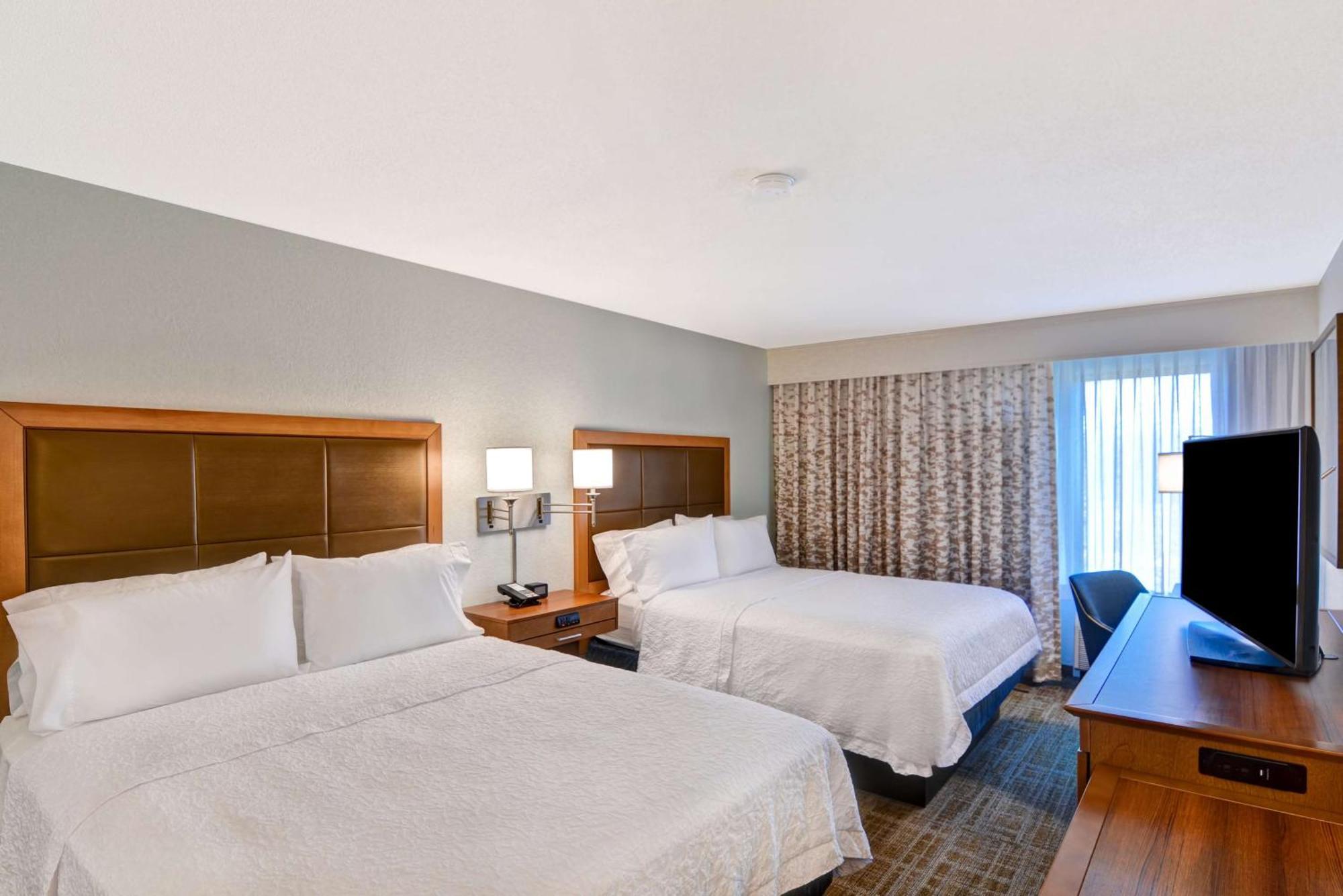 Hampton Inn By Hilton Milford Buitenkant foto