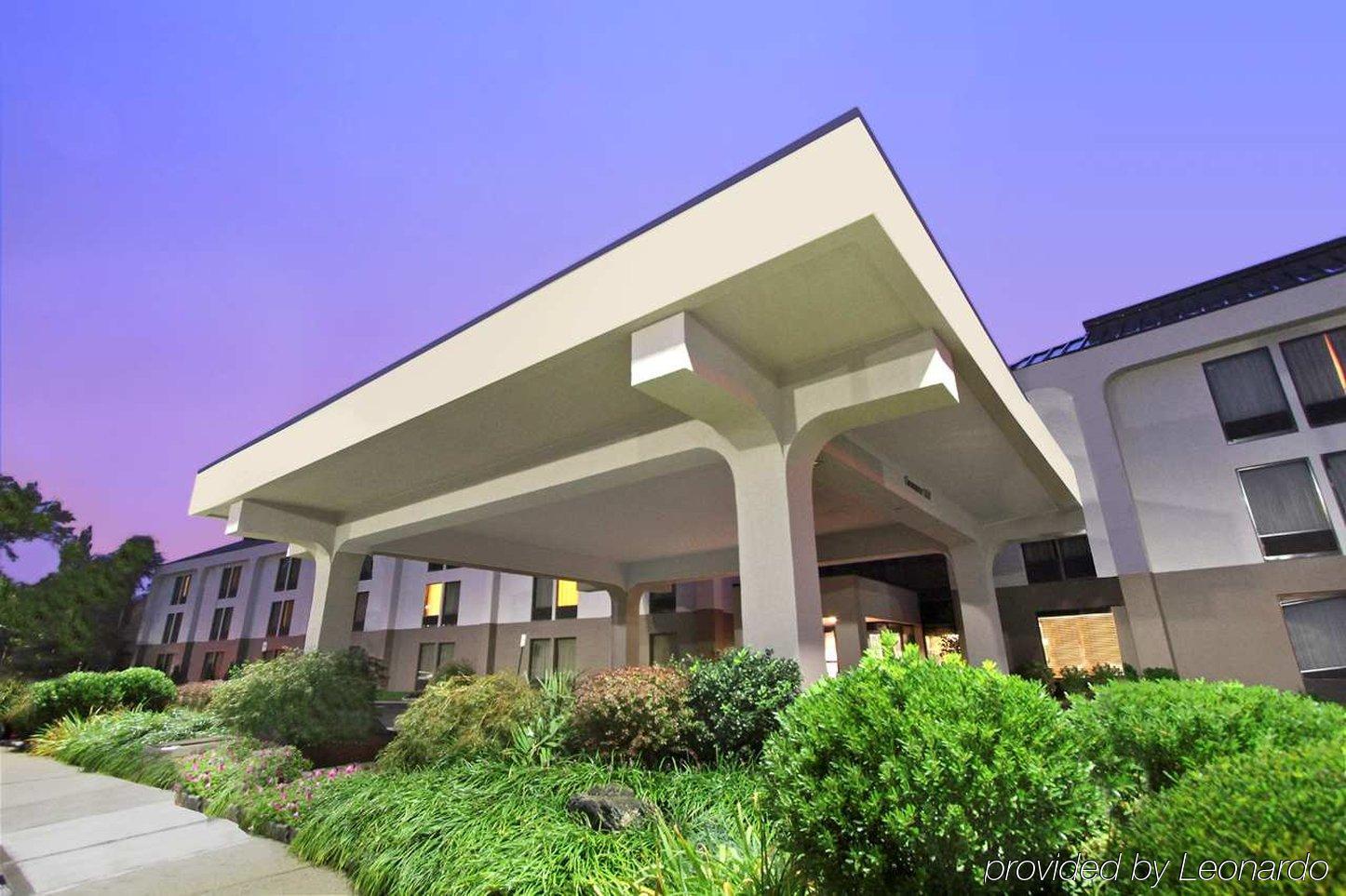 Hampton Inn By Hilton Milford Buitenkant foto