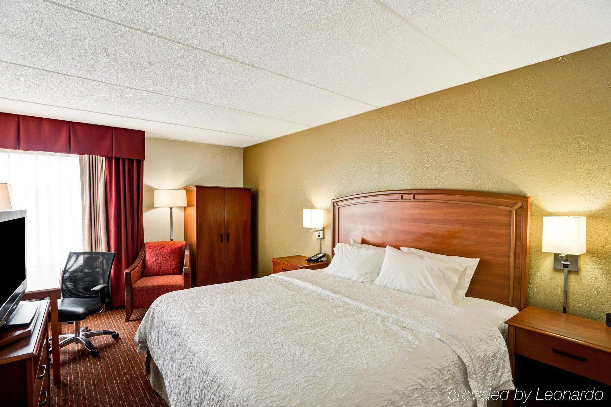 Hampton Inn By Hilton Milford Buitenkant foto